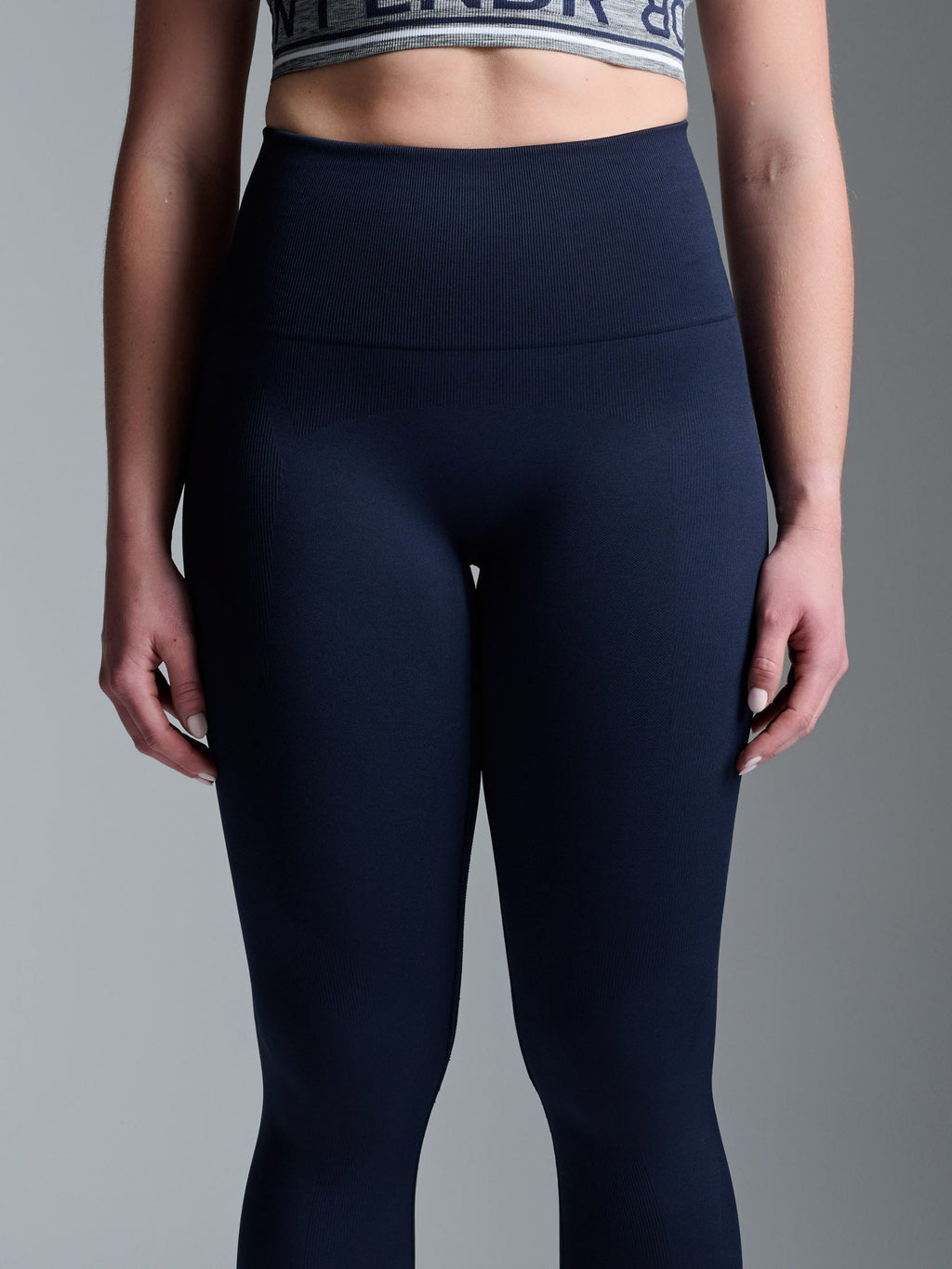 CHISEL 8/8 Legging Navy